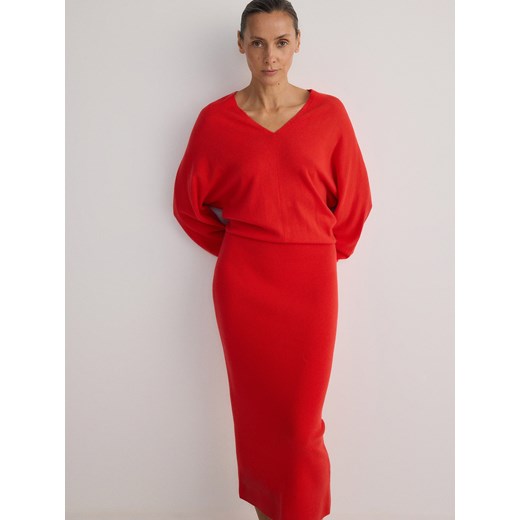 Sukienka Reserved maxi w serek 