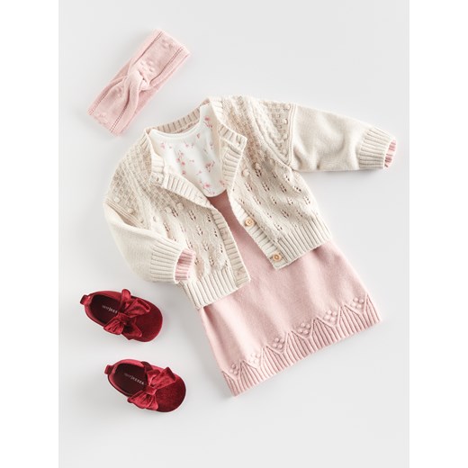 Reserved - Dzianinowy kardigan - kremowy - id: 222BG-02X - marki Reserved - 176366852 Reserved - Dzianinowy kardigan - kremowy ze sklepu Reserved w kategorii Bluzy i swetry - zdjęcie 176366852