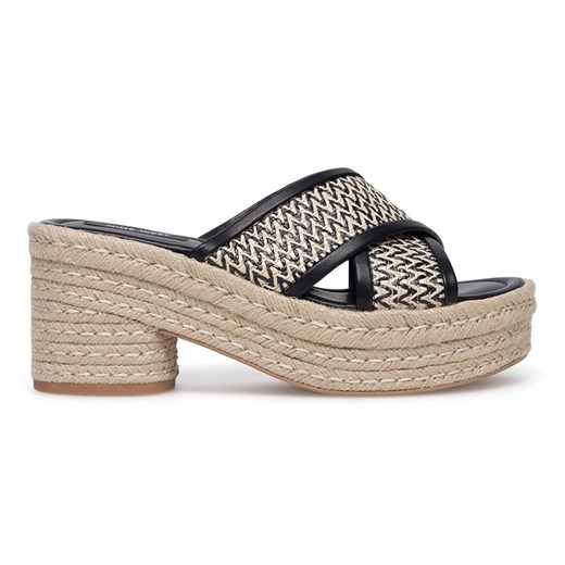 Klapki NINE WEST WYL2734-1 ze sklepu ccc.eu w kategorii Klapki damskie - zdjęcie 176377952