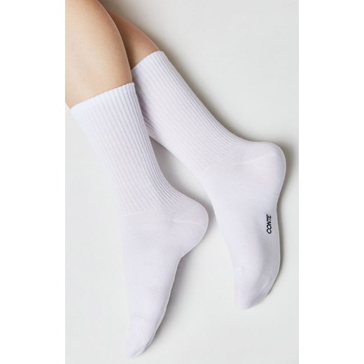 Długie białe bawełniane skarpetki Active, Kolor biały, Rozmiar 36-38, Conte ze sklepu Intymna w kategorii Skarpetki damskie - zdjęcie 176389171