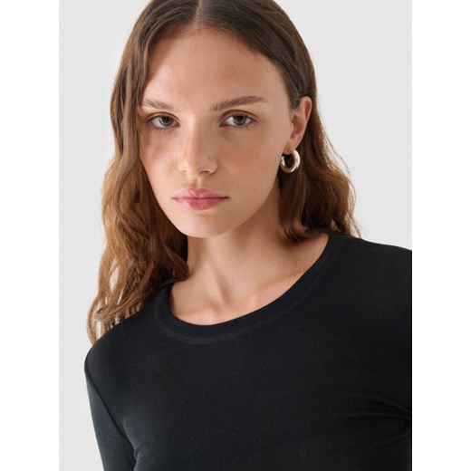 Damski longsleeve z modalu i kaszmiru Outhorn OTHWAW24TLONF466 - czarny ze sklepu Sportstylestory.com w kategorii Bluzki damskie - zdjęcie 176422672