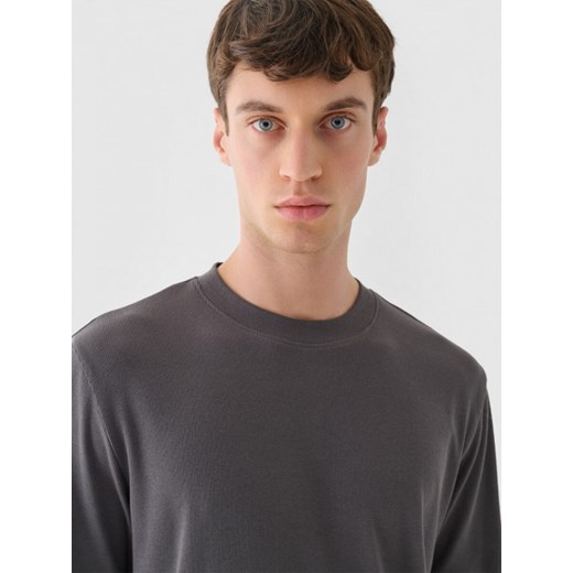 Męski t-shirt basic Outhorn OTHWAW24TTSHM2368 - szary Outhorn XXL Sportstylestory.com