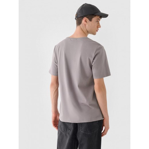 Męski t-shirt basic Outhorn OTHWAW24TTSHM2434 - szary Outhorn L promocja Sportstylestory.com