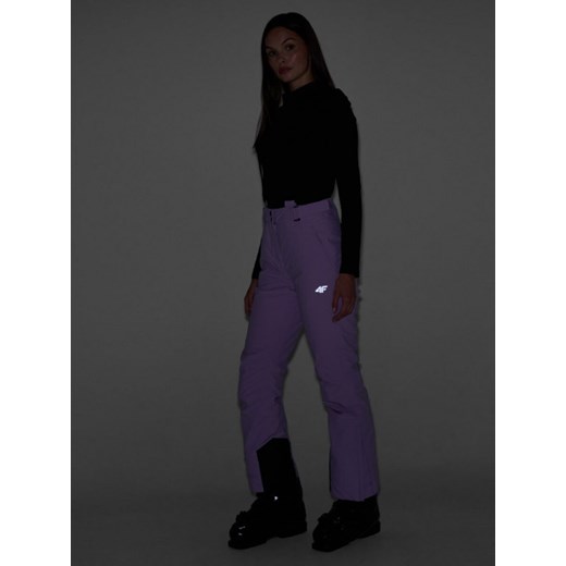 Damskie spodnie narciarskie 4F 4FWAW24TFTRF0754 - fioletowe XXL Sportstylestory.com