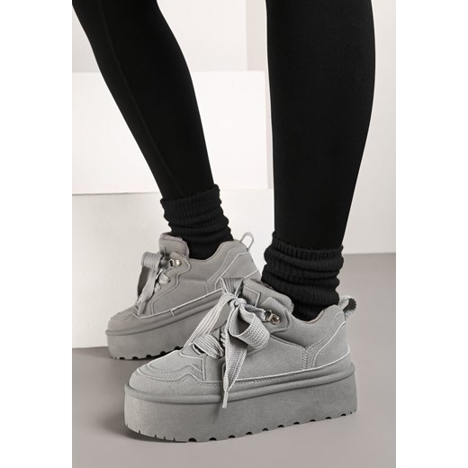 Szare Sneakersy Vices Stylizowane na Śniegowce na Platformie Obszyte Futerkiem Naleris ze sklepu renee.pl w kategorii Buty sportowe damskie - zdjęcie 176428970