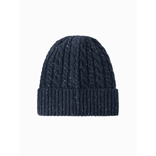Czapka męska beanie z okrągłą tłoczoną naszywką – granatowa V2 OM-ACWH-0121 uniwersalny wyprzedaż ombre