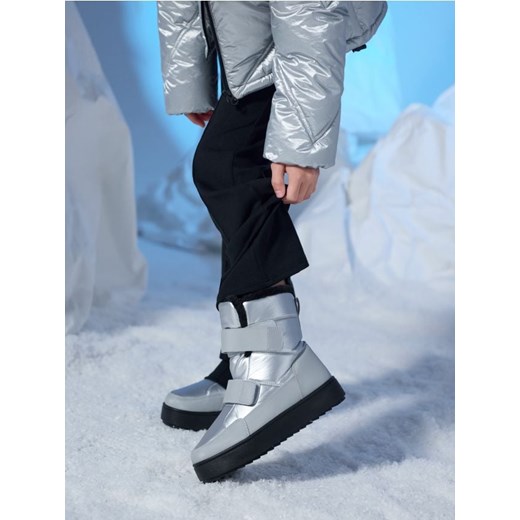Sinsay - Buty - srebrny ze sklepu Sinsay w kategorii Buty zimowe dziecięce - zdjęcie 176466690