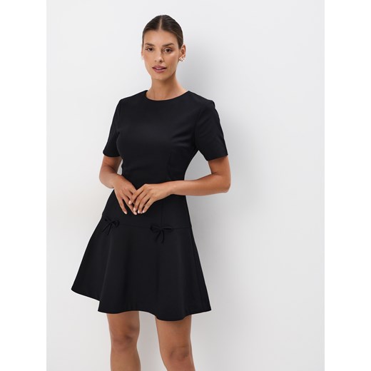 Mohito - Sukienka mini - czarny Mohito 32 promocyjna cena Mohito