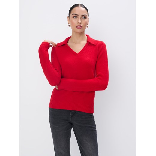 Mohito - Czerwony sweter z dekoltem V - czerwony ze sklepu Mohito w kategorii Swetry damskie - zdjęcie 176477334