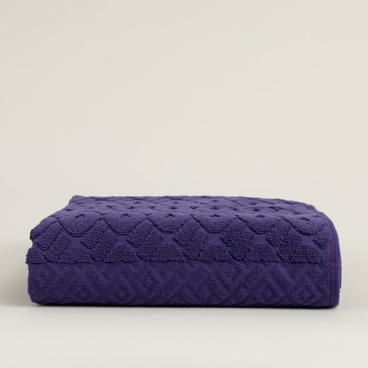 Ręcznik Lattice 70x140 cm deep violet ze sklepu dekoria.pl w kategorii Ręczniki - zdjęcie 176536422