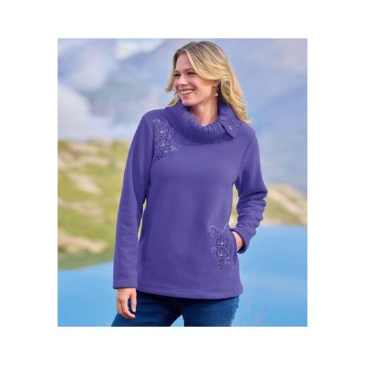 Haftowany sweter polarowy ze sklepu Atlas For Men w kategorii Swetry damskie - zdjęcie 176536623