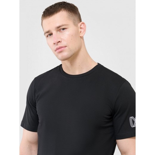 Męski t-shirt basic Outhorn OTHWAW24TTSHM2438 - szary Outhorn XL Sportstylestory.com