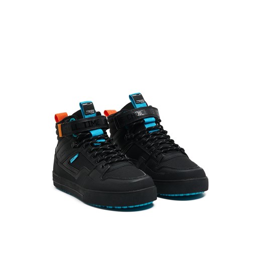 Cropp - Czarne sneakersy za kostkę - czarny Cropp 45 Cropp