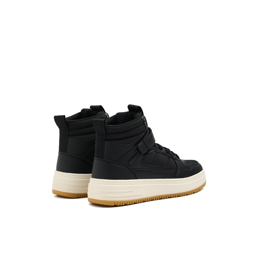 Cropp - Czarne sneakersy za kostkę - czarny Cropp 45 Cropp