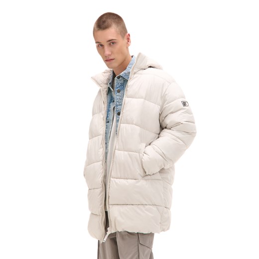 Cropp - Kremowy pikowany płaszcz z kapturem - kremowy Cropp XXL Cropp