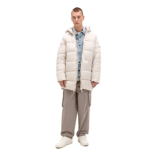 Cropp - Kremowy pikowany płaszcz z kapturem - kremowy Cropp S Cropp