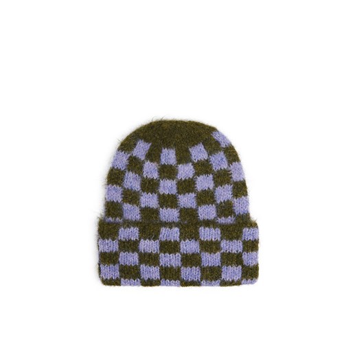 Cropp - Kraciasta czapka beanie - fioletowy ze sklepu Cropp w kategorii Czapki zimowe damskie - zdjęcie 176576134