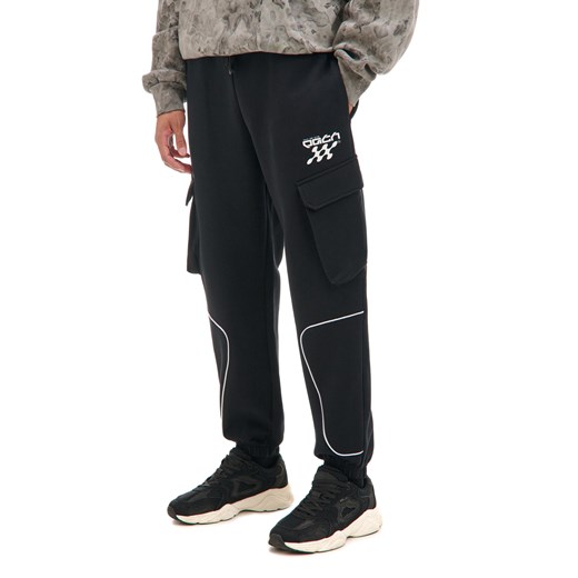 Cropp - Dresowe joggery comfort - czarny ze sklepu Cropp w kategorii Spodnie męskie - zdjęcie 176576650