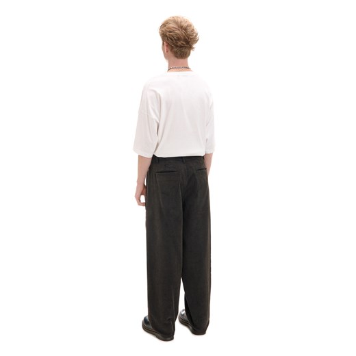 Cropp - Sztruksowe szerokie spodnie chino - brązowy Cropp 34 Cropp