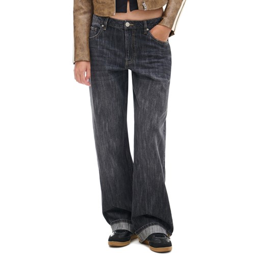 Cropp - Jeansy baggy w stylu vintage - szary ze sklepu Cropp w kategorii Jeansy damskie - zdjęcie 176578021