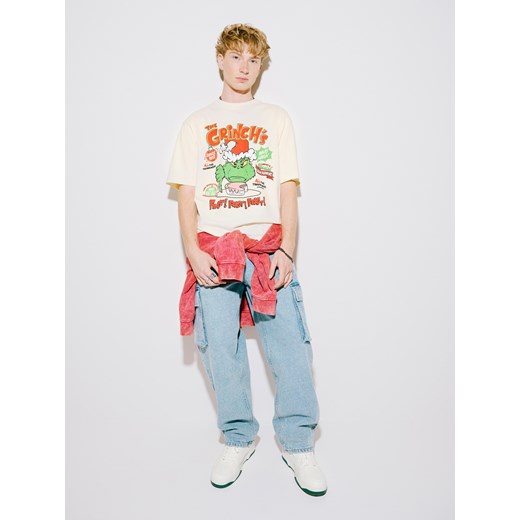 Cropp - Świąteczny T-shirt z Grinchem UNISEX - kremowy Cropp L wyprzedaż Cropp