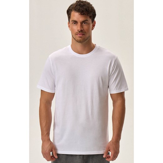 Henderson 2-pack biały t-shirt męski Assign 41636-00X, Kolor biały, Rozmiar 2XL, Henderson ze sklepu Primodo w kategorii T-shirty męskie - zdjęcie 176583314