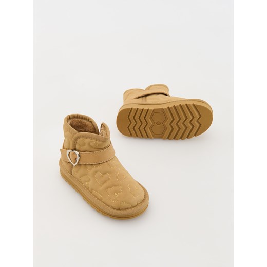 Reserved - Botki w serca - brązowy ze sklepu Reserved w kategorii Buty zimowe dziecięce - zdjęcie 176599032