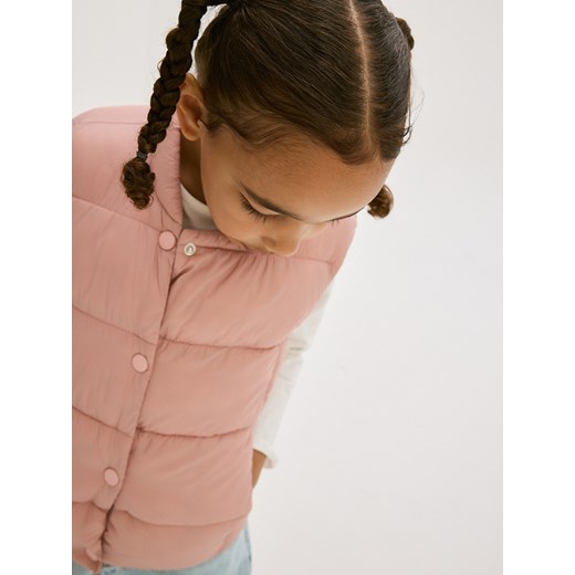 Reserved - Pikowana kamizelka - różowy ze sklepu Reserved w kategorii Kamizelki dziewczęce - zdjęcie 176601163