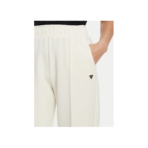 Guess Spodnie dresowe V5RB11 KCAY2 Écru Regular Fit Guess XXS MODIVO