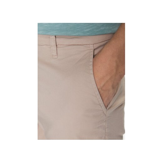 Guess Szorty materiałowe Myron M3GD18 WFBZ3 Beżowy Slim Fit Guess 36 MODIVO
