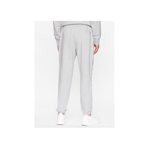 New Balance Spodnie dresowe MP31539 Szary Regular Fit New Balance L MODIVO