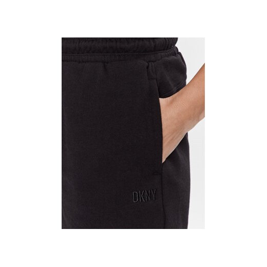 DKNY Sport Szorty sportowe DP3S4993 Czarny Regular Fit XS MODIVO