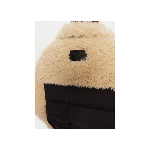 Patrizia Pepe Kożuch 2O0141 A542 Czarny Regular Fit Patrizia Pepe 46 MODIVO