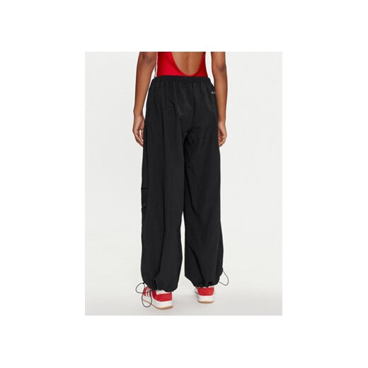 adidas Spodnie dresowe City Escape Woven Parachute IV9780 Czarny Loose Fit XS MODIVO
