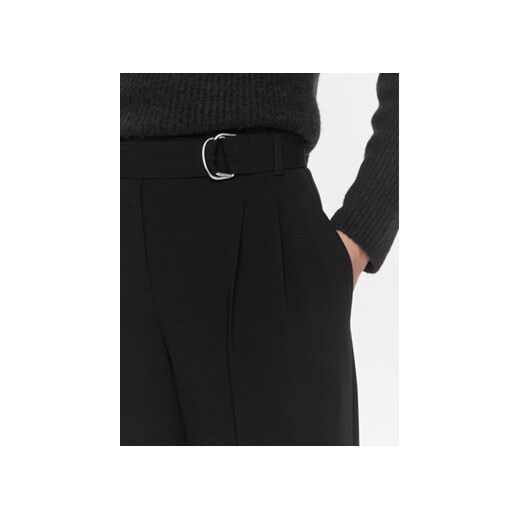 Boss Spodnie materiałowe Tapiana 50479405 Czarny Relaxed Fit 34 MODIVO