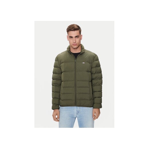 Tommy Jeans Kurtka puchowa DM0DM18909 Zielony Regular Fit ze sklepu MODIVO w kategorii Kurtki męskie - zdjęcie 176798262
