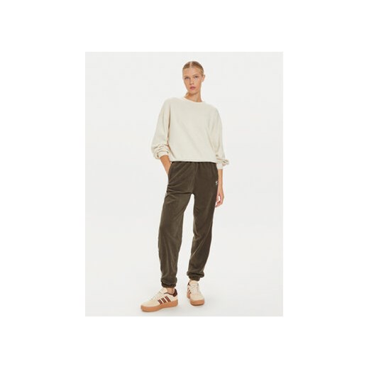 adidas Spodnie dresowe adicolor Polar IY7835 Khaki Loose Fit XL MODIVO