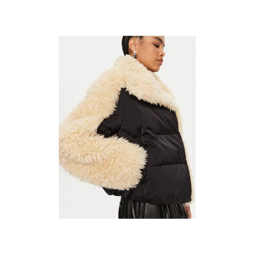 Patrizia Pepe Kożuch 2O0141 A542 Czarny Regular Fit Patrizia Pepe 44 MODIVO