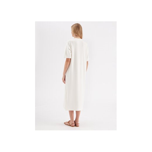 InWear Sukienka codzienna Zev 30108202 Biały Straight Fit Inwear XXL MODIVO