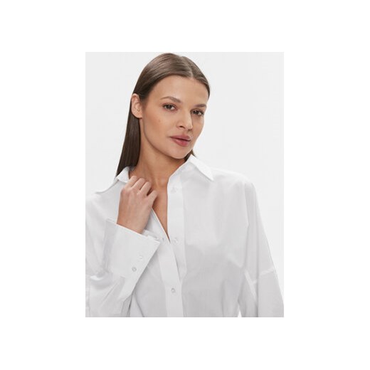 Hugo Koszula Etena 50506904 Biały Regular Fit 42 MODIVO