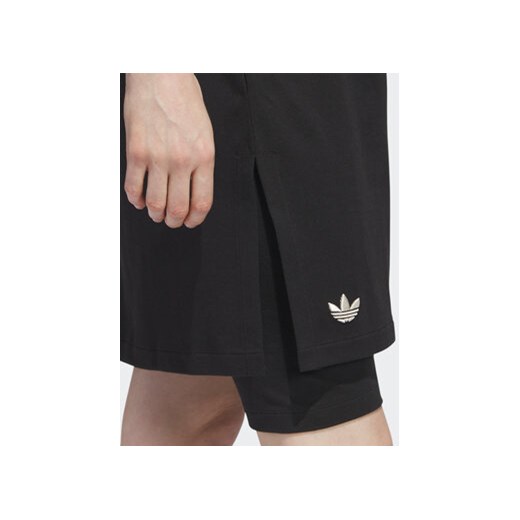 adidas Sukienka codzienna adicolor Neuclassics IB7309 Czarny Loose Fit S MODIVO