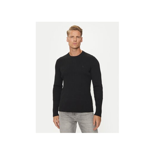 Calvin Klein Jeans Sweter J30J326265 Czarny Slim Fit ze sklepu MODIVO w kategorii Swetry męskie - zdjęcie 177050653