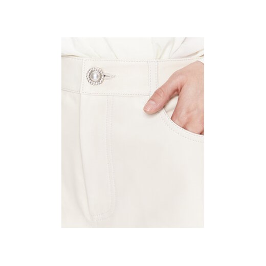 Custommade Szorty skórzane Nava 999418711 Écru Regular Fit Custommade M MODIVO