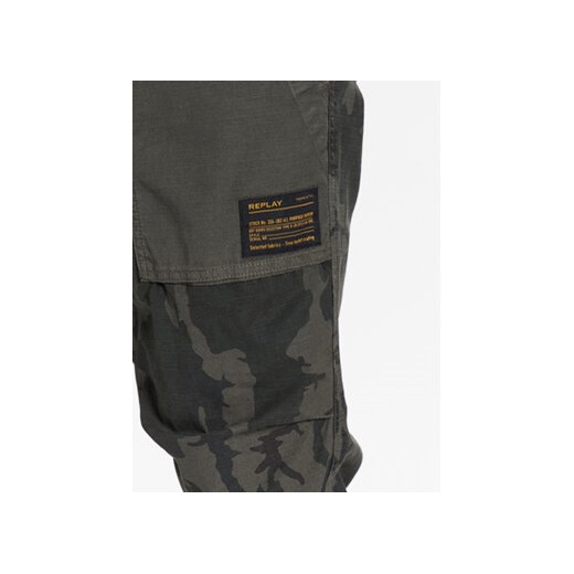 Replay Spodnie materiałowe M9933.000.73908 Khaki Regular Fit Replay 30_32 MODIVO
