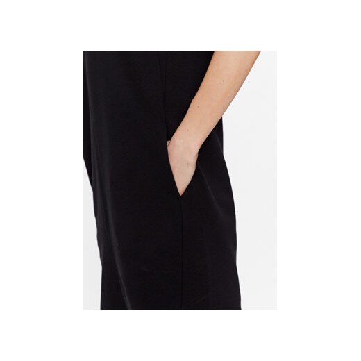 KARL LAGERFELD Sukienka dzianinowa Logo 225W1356 Czarny Relaxed Fit Karl Lagerfeld S MODIVO