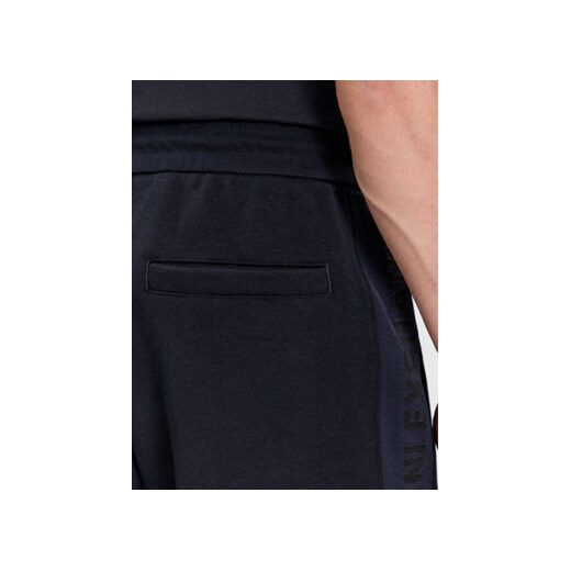 Armani Exchange Szorty sportowe 3DZSLA ZJLGZ 1583 Granatowy Regular Fit Armani Exchange M MODIVO