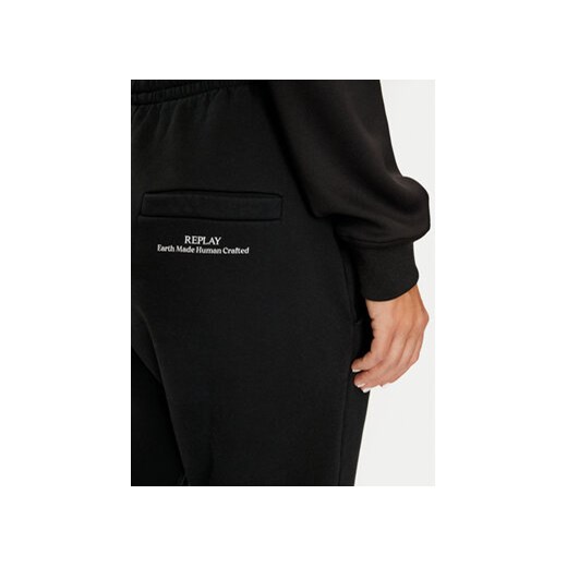 REPLAY Spodnie dresowe W8086B.000.23040P Czarny Regular Fit Replay L MODIVO