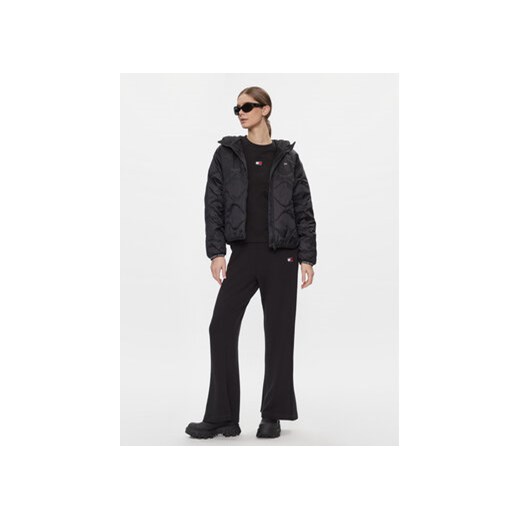 Tommy Jeans Bluza Badge DW0DW17325 Czarny Relaxed Fit Tommy Jeans XS MODIVO