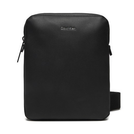 Saszetka Calvin Klein Ck Must Flatpack K50K512767 Czarny Calvin Klein one size eobuwie.pl