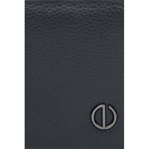 Estro: Czarny portfel męski ze skóry naturalnej z subtelnym logo marki Estro One Size wyprzedaż Estro